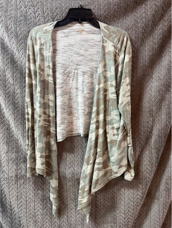 Belle by Kim Gravel Sweaters - Belle by Kim Gravel Women's Lightweight Camouflage Cardigan Size Large
